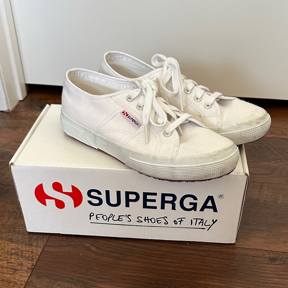 Superga Classic White Lace-Up Sneakers (Size 7.5 Women’s)
